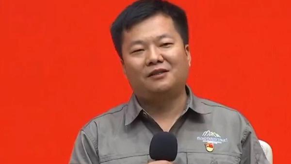 党员代表刘磊答澎湃：建议青年人结合国家、社会需要选择方向