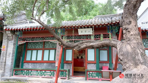 图1：来自古莲花池