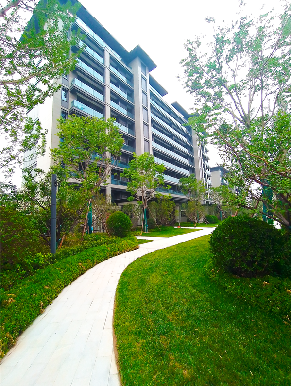 在崇德园,归家的每一步都是一场关于美的旅行,无