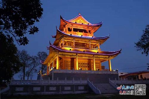 快阁夜景 泰和县融媒体中心供图