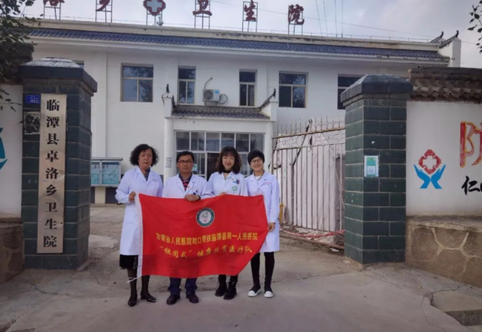 白大褂坚守医者仁心 为老百姓生命健康撑起一片蓝天