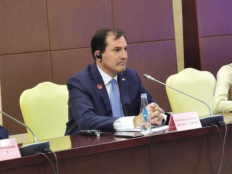 乌拉圭驻华大使 费尔南多&middot;卢格里斯参加对接会