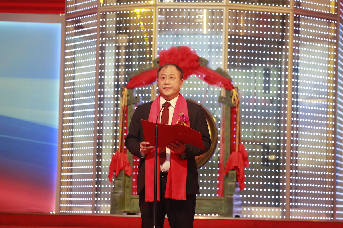 德才装饰股份有限公司敲锣上市:山东省首家国内A股上市的建筑业企业