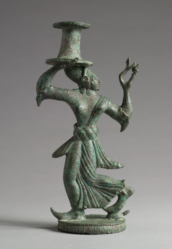 图八 美国俄亥俄州克利夫兰博物馆青铜舞蹈女祭司