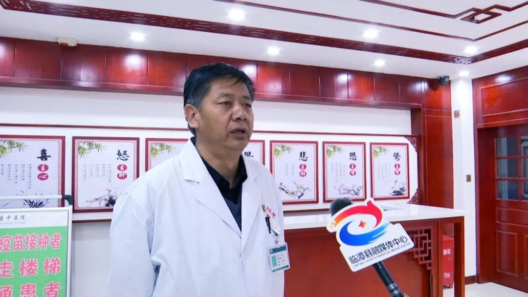 白大褂坚守医者仁心 为老百姓生命健康撑起一片蓝天