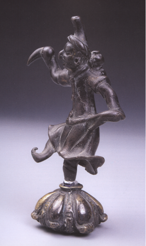 图一  山丹县博物馆藏青铜像