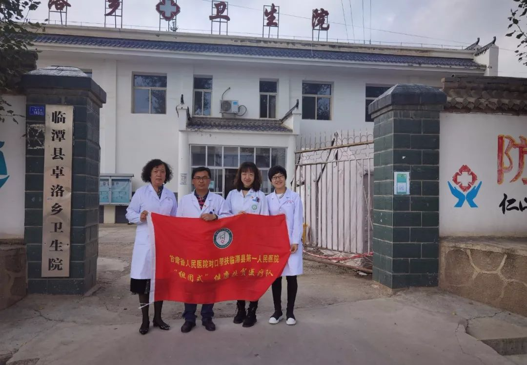 白大褂坚守医者仁心 为老百姓生命健康撑起一片蓝天