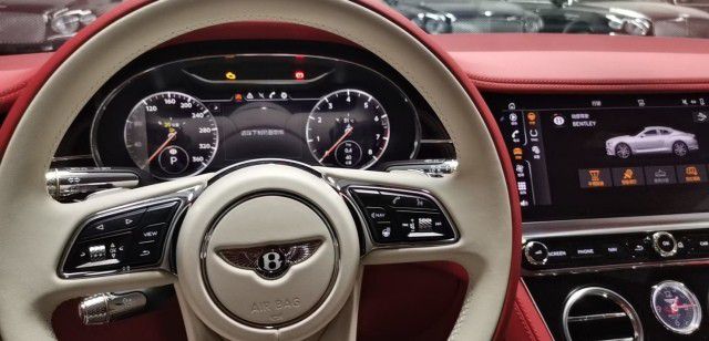 2021款宾利欧陆gt非凡性能展现车优惠中