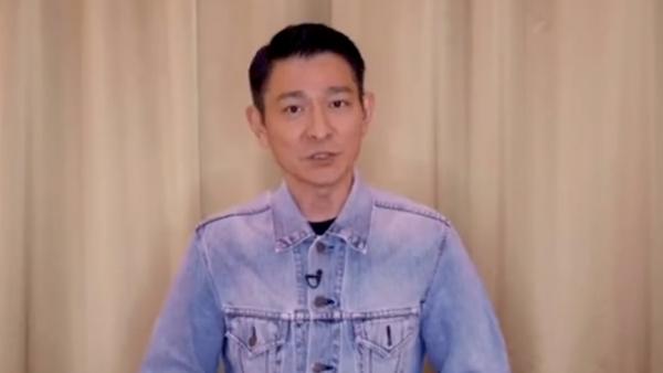 刘德华录视频祝福电影《失孤》原型郭刚堂找到儿子