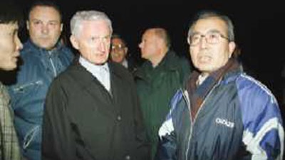 经历了“驻南使馆被炸事件”后，潘占林为何还是毅然决然的留在了使馆中？