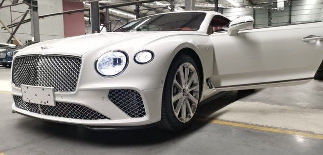 2021款宾利欧陆gt非凡性能展现车优惠中