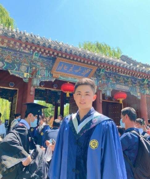 快乐星球多面体北大研究生毕业人群中超惹眼