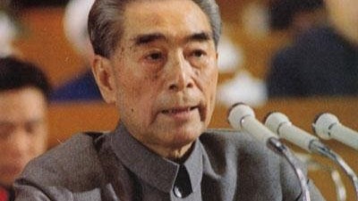 周总理在讲话时说出“劳动人民的知识分子”，这句话让科学家们如沐春风