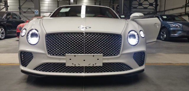 2021款宾利欧陆gt非凡性能展现车优惠中