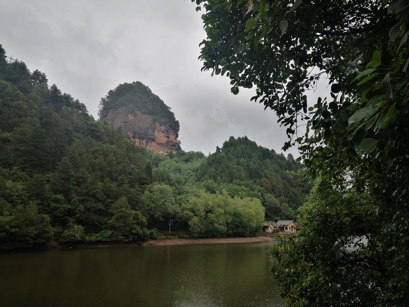 binary_middle (5).jpg