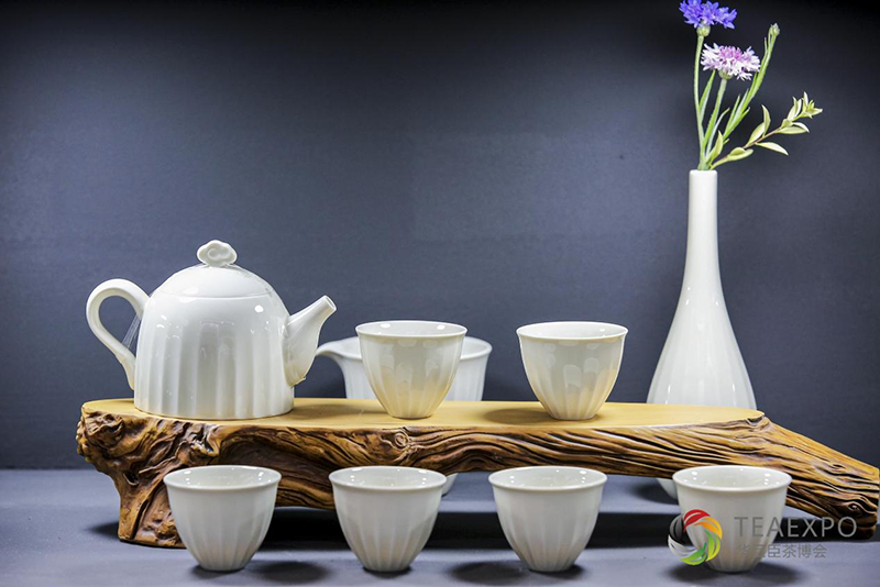 华巨臣茶博会石家庄首展盛大开幕，尽显标杆风采！