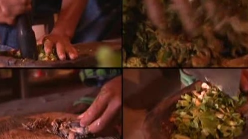 佤族人做稀饭所用的食材很特别，比做一道菜都要繁琐