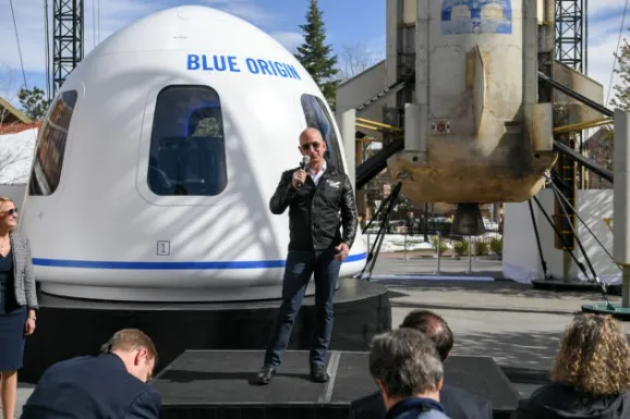 布兰森抢飞贝索斯抵达太空边缘 太空旅游时代来了吗?_品推资讯