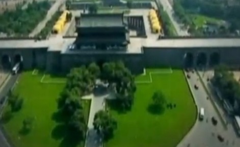 中国人民解放军通信学院最初为何把迁校地选在北京？