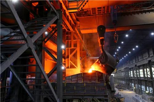 金川集团公司镍冶炼厂富氧顶吹炉车间