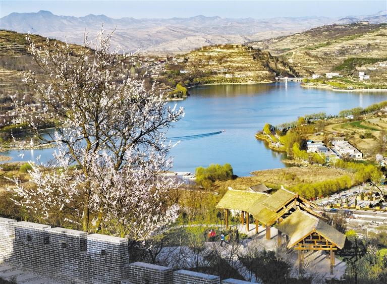 晚霞湖 陇南文旅局供图