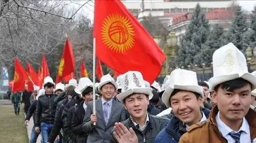 吉尔吉斯斯坦本是苏联国家，最后又是如何走向独立的？