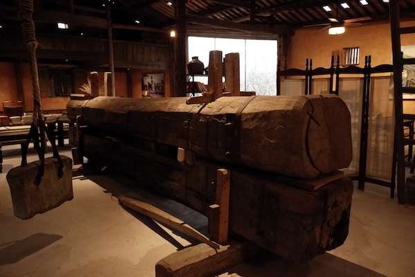 改造完成的猪栏酒吧老油厂店(三吧)内景