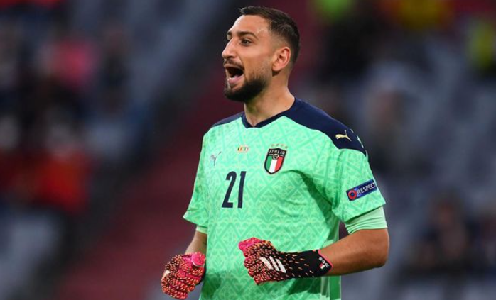 米体盛赞多纳鲁马:迈入门神行列,比肩佐夫布冯