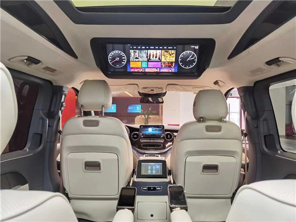 奔驰V260L熊猫双拼版，顶级手工打造   