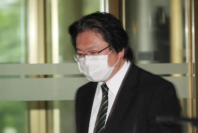 5月19日,相马弘尚才被韩国外交部召见,韩方就争议岛屿问题对日表达