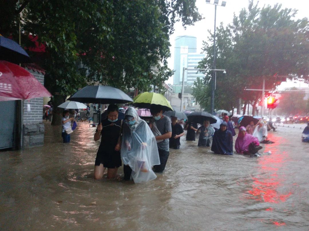 Severe flooding in central China's Henan province kills 16 | Daily Sabah