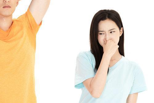 狐臭怎么去除异味？用什么产品可以遮住气味-狐臭用什么去味