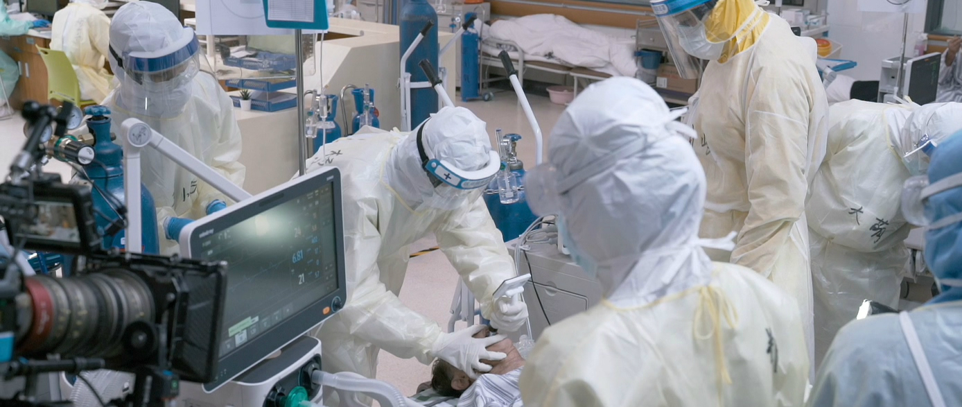 片中出现的医疗仪器都是真的