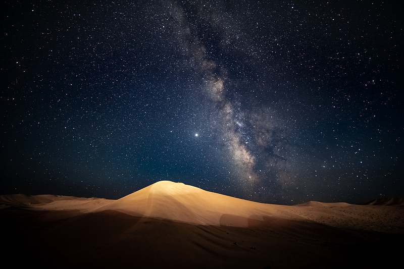 鸣沙山的星空 