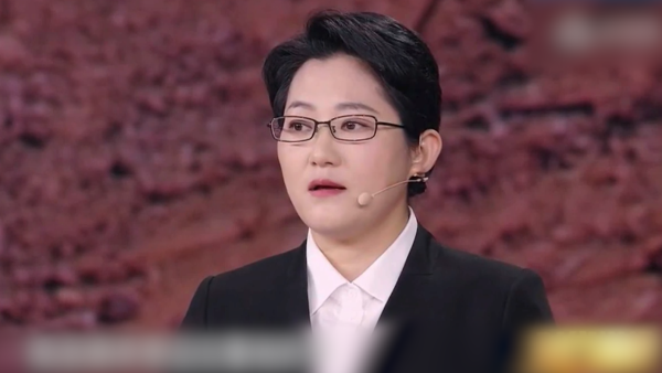 云南华坪原女县长被逮捕曾在新闻节目中含泪讲述张桂梅故事