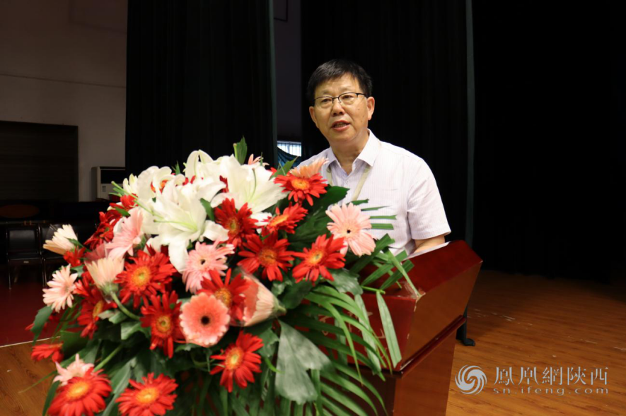 西安文理学院机械与材料工程学院院长张运良主持