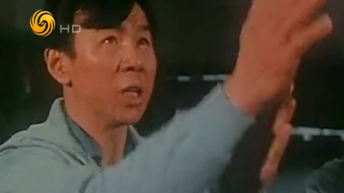 深受大松博文“三从一大”的理念影响，袁伟民对训练的要求十分严格