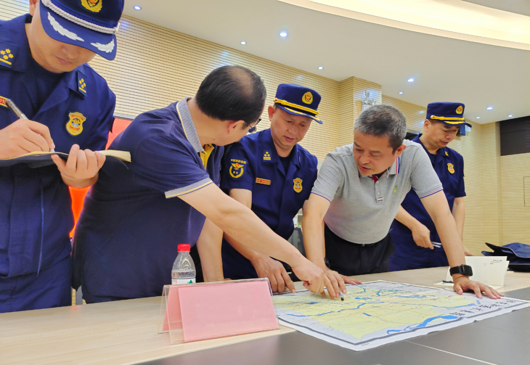 直击江西驰援郑州：10余小时长途跋涉 30余小时没合眼