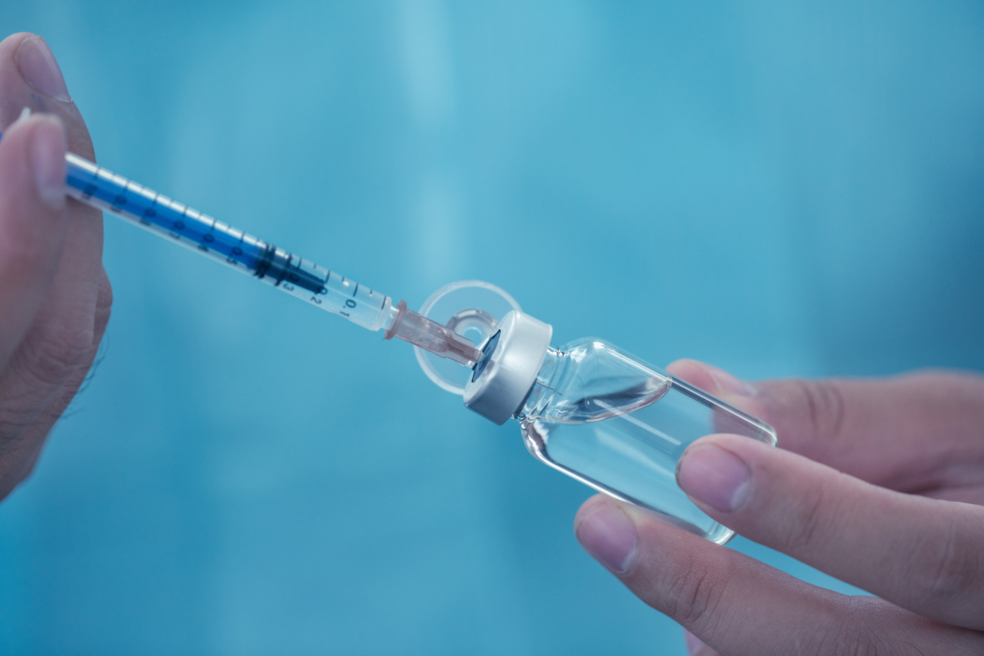 江苏疾控专家提醒：要及时接种疫苗 降低感染风险
