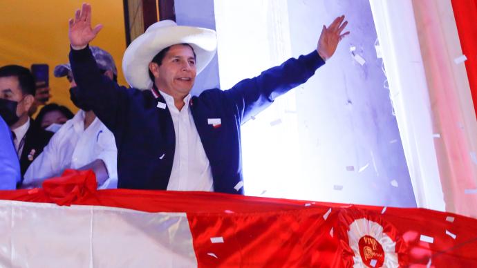 <em>佩德罗</em>·卡斯蒂略当选秘鲁总统