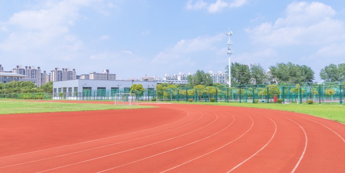 一对一答疑 青岛五十八中高新校区扩大为十二年制学校