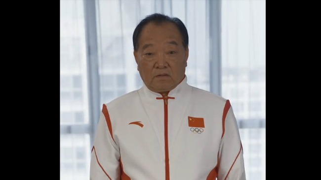 许海峰祝贺杨倩摘下首金 提笔写下yyds