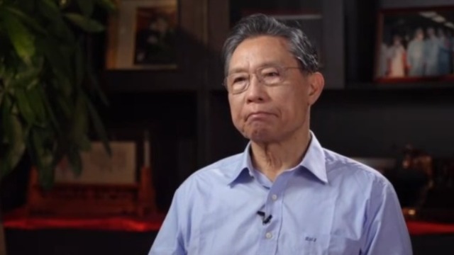 我国政府是如何积极组织武汉疫情防御工作的？