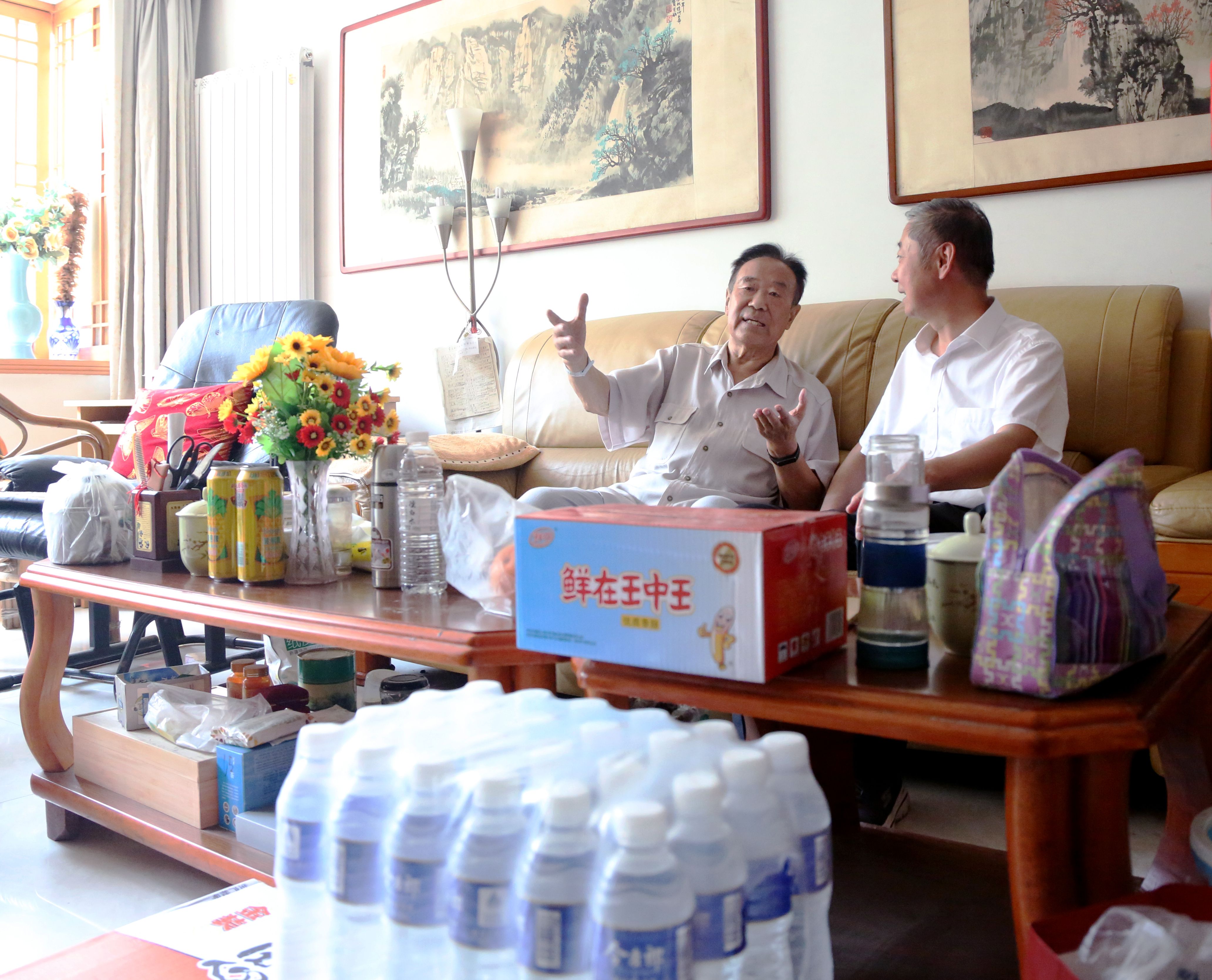 用担当抚平风浪  用行动温暖人心