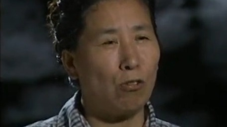 唐山地震亲历者：我被埋在废墟下既害怕又绝望，解放军的救援声给了我信心