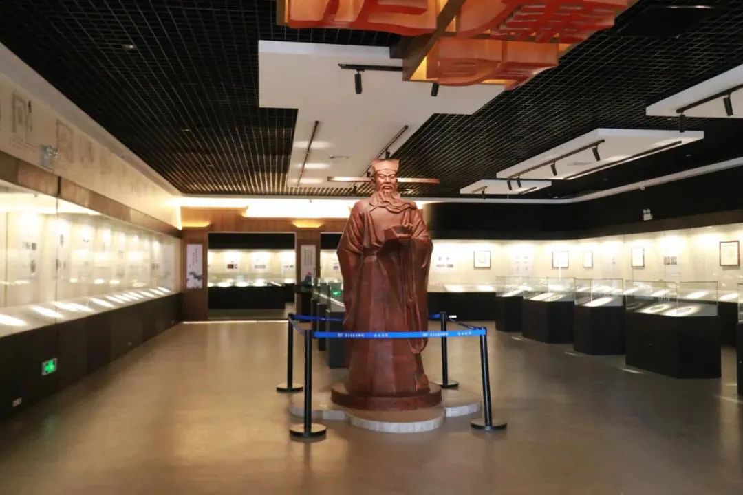 大湾区最网红街道 央视第一站为什么是这？