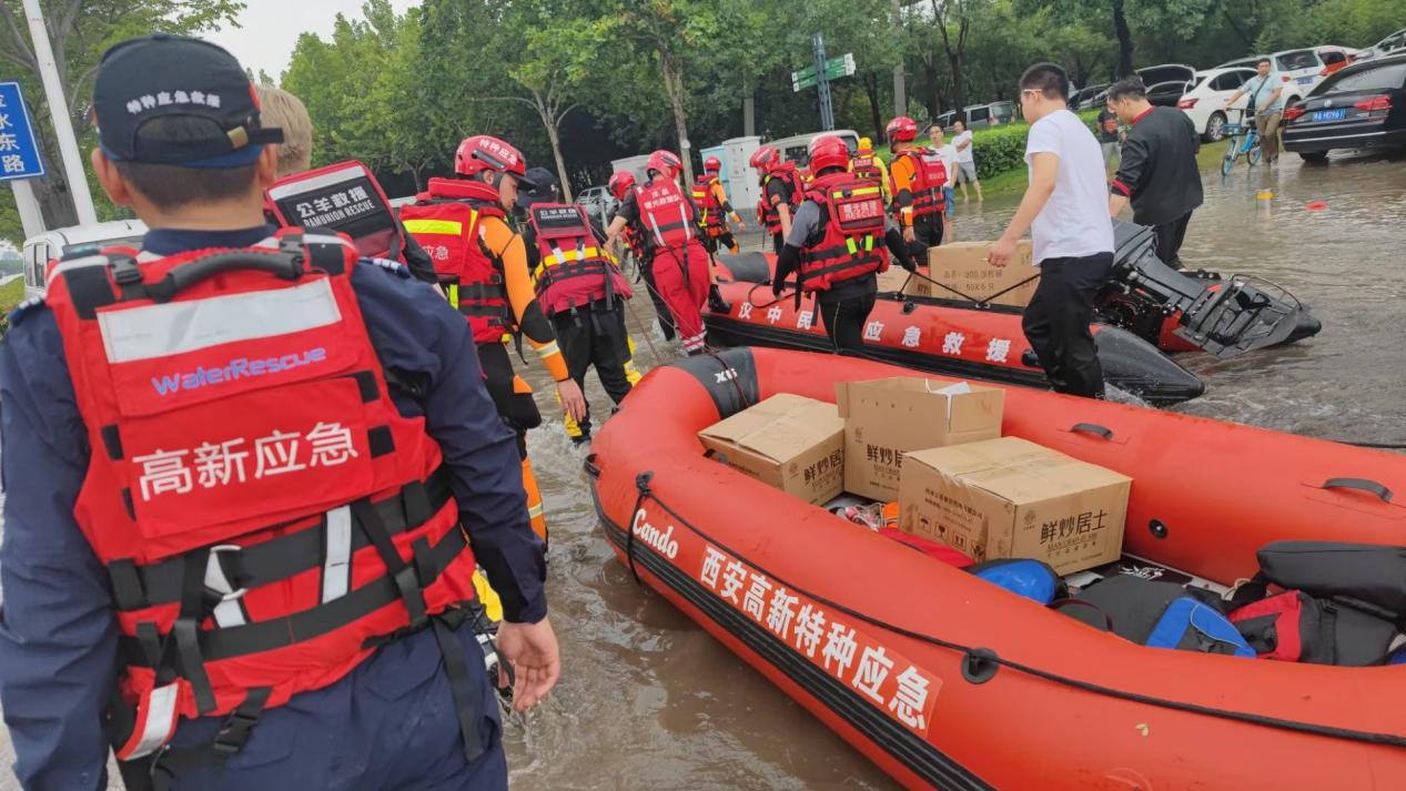 西安高新区特种应急中心救援队驰援河南抗洪救灾归来