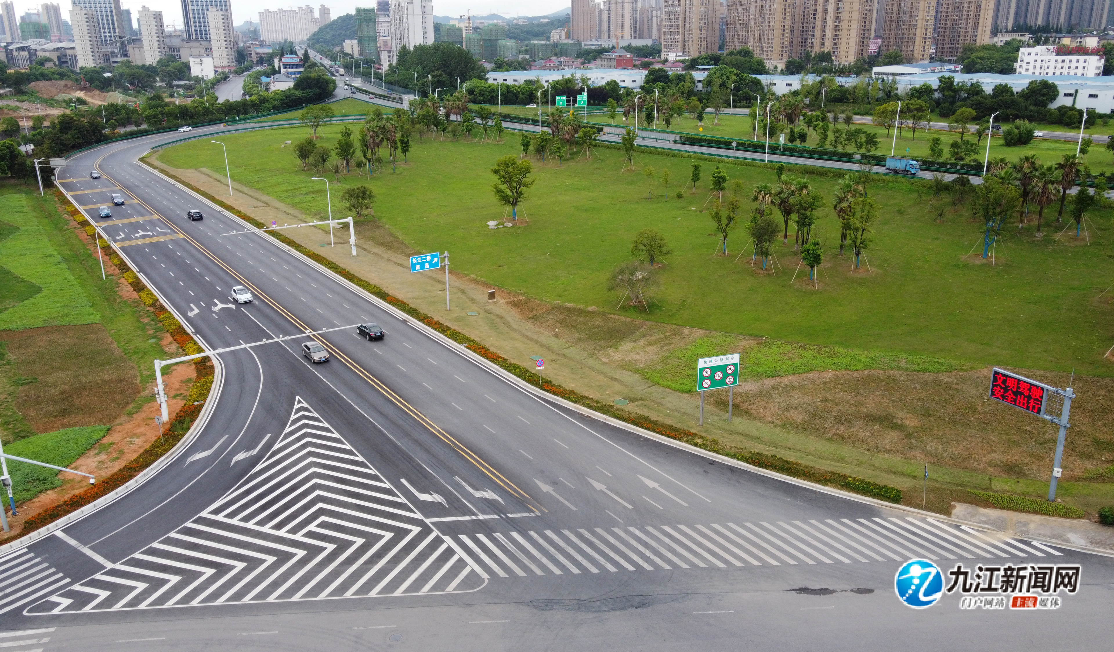 焕然一新九江城市快速路入口完成升级改造
