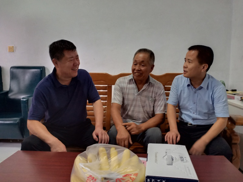 7月27日下午,西咸新区秦汉新城党委副书记,管委会副主任许寿琨前往
