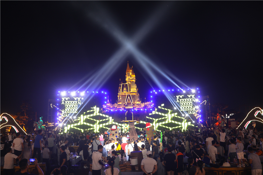 今夏网红必打卡，欧乐堡网红烟花啤酒节狂嗨启幕！